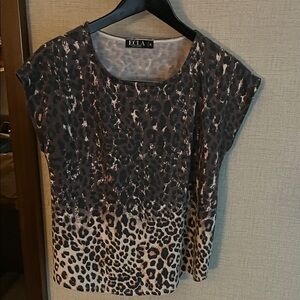 Leopard Print Short Sleeve Top - Black and Brown